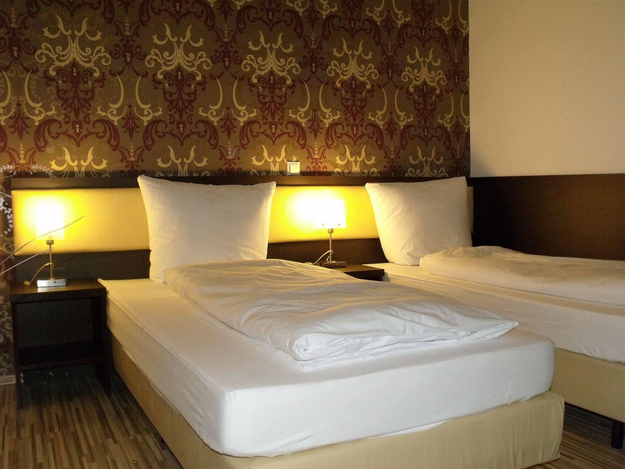 Cityhotel Ahlen Garni Екстер'єр фото