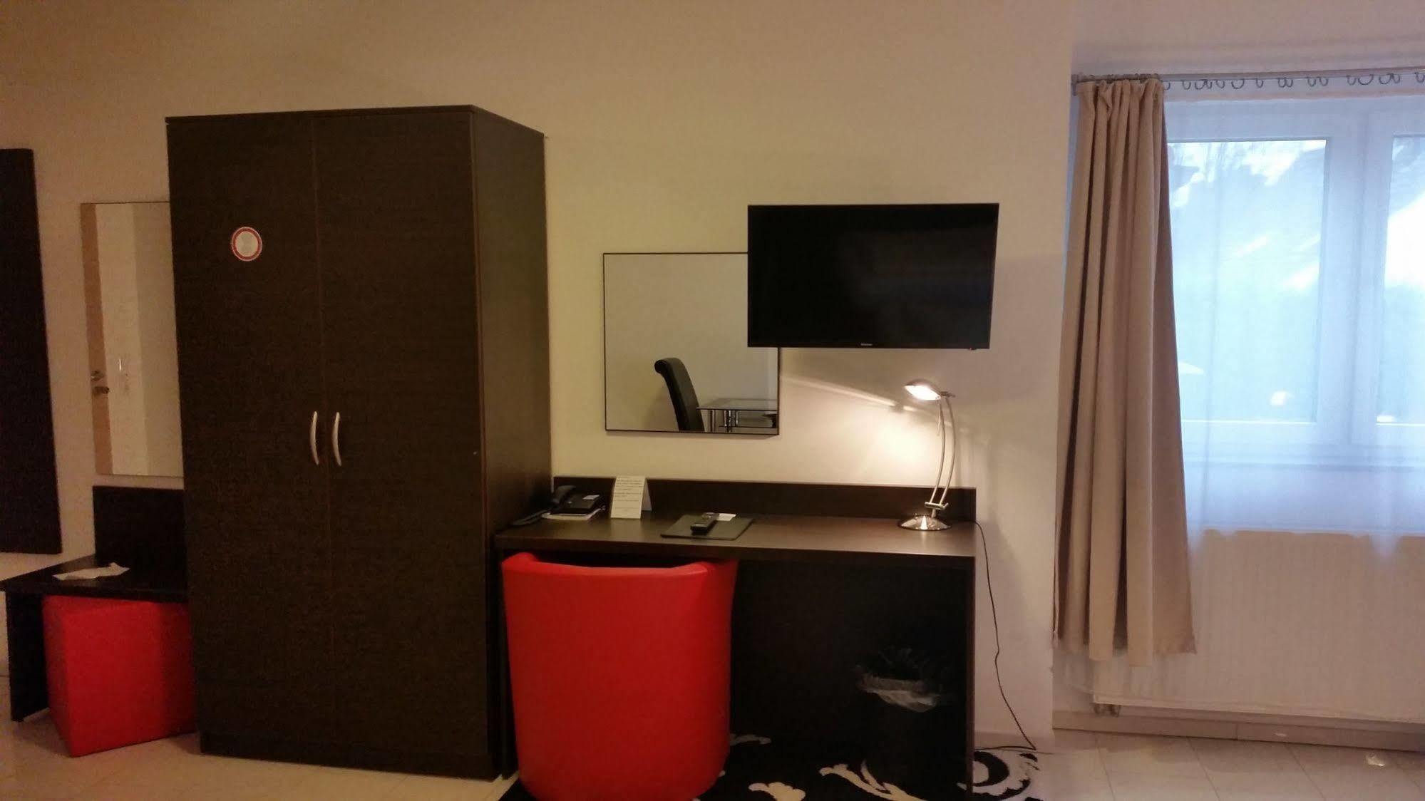 Cityhotel Ahlen Garni Екстер'єр фото