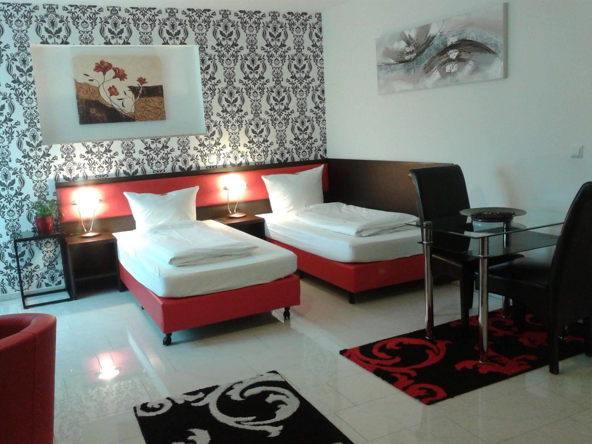 Cityhotel Ahlen Garni Екстер'єр фото
